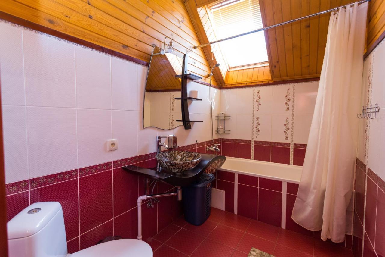 Gostynnyi Dim Zatyshok Villa Dyyda Exteriör bild